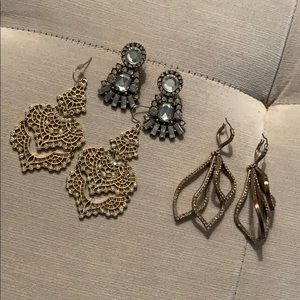 Set of 3 pairs of earrings